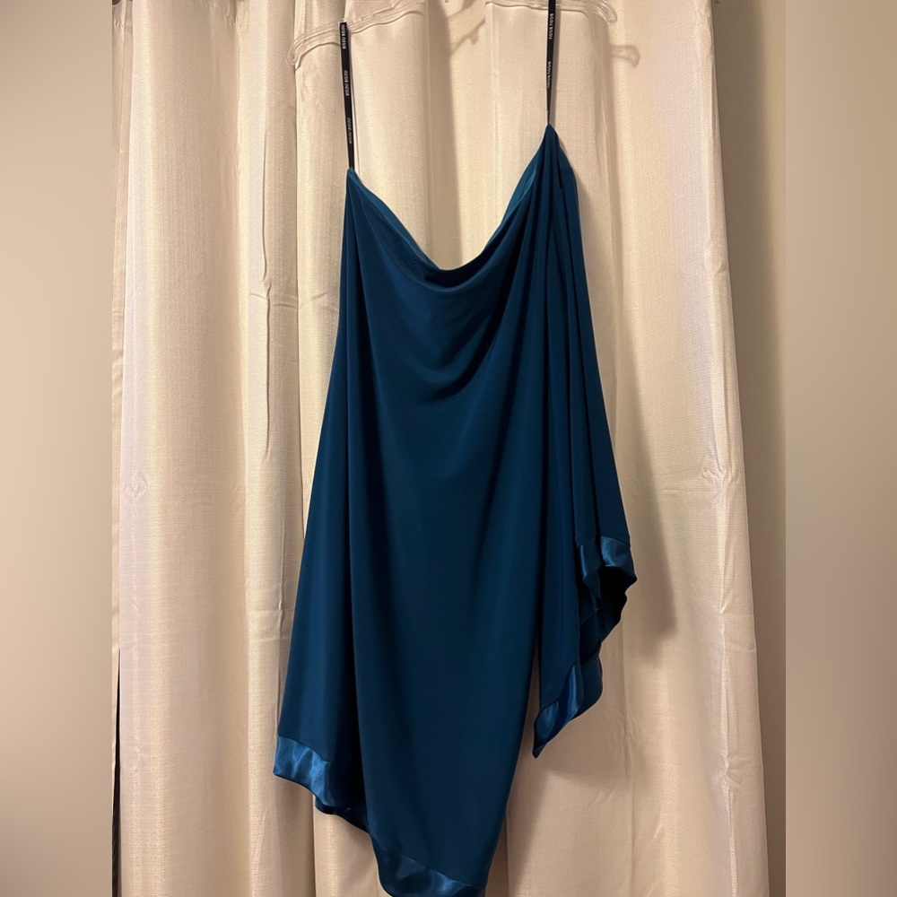 Bisou Bisou blue dress. Still has tags on it. Never worn before.